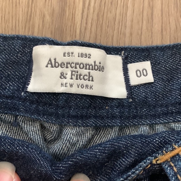 Abercrombie & Fitch Blue Jean Skirt, Size 00 - Picture 3 of 6